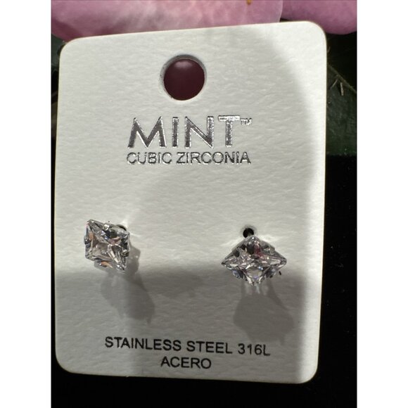 Stainless Steel Square CZ Earrings 316L Silvertone Studs NEW W Gift Bag - Picture 3 of 6